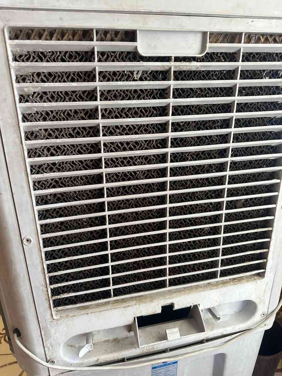 كونفيرة مستخدمه موسم واحد ومتروكه 
خالية من اي عطل 100‎%‎ بيع مستعجل 50 الف وبيه مجال بسيط مكاني بغداد الحرية تواصل ماسنجر


**إذا كنت صاحب هذا الإعلان وتريد حذفه لأي سبب، رجاءا أرسل رسالة إلى الدعم الفني**