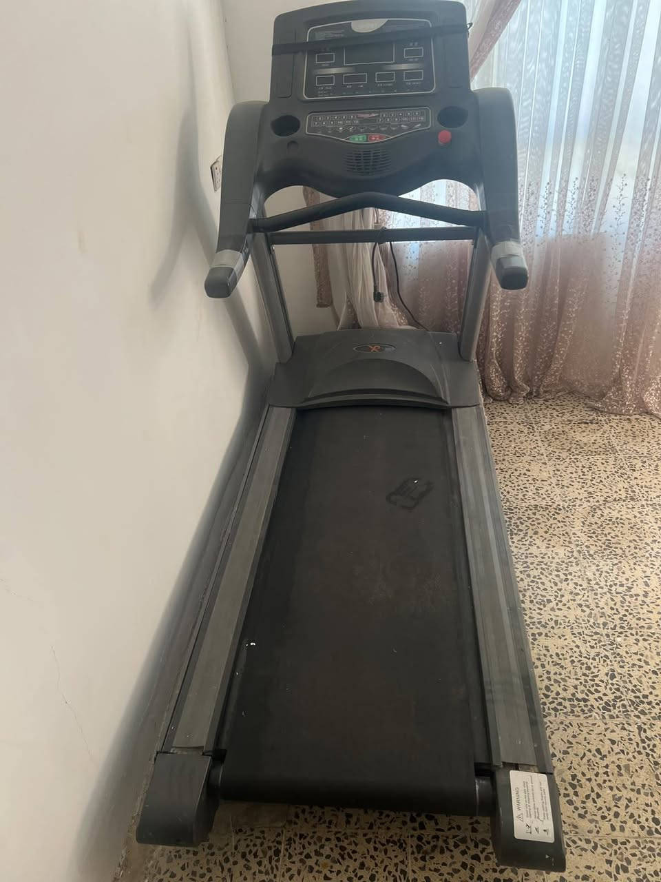 جهاز جري للبيع بي خلل بسيط والسعر ٥٠٠ وبي مجال


**إذا كنت صاحب هذا الإعلان وتريد حذفه لأي سبب، رجاءا أرسل رسالة إلى الدعم الفني**
