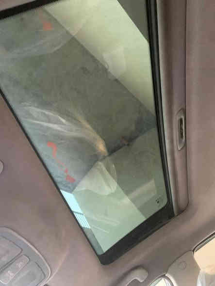 كيا ريو 2012 
كير محرك شرط 
محرك 16 
توماتيك 
اشاير مري 
فتحه سقف 
كابون بانزين 
بدون صبغ فقط تبديل قبق صندوك 
شرط التحويل فقط 
السعر 97 وبيها مجال قليل 
للبيع او مراوس باحدث ونطي فرق 
***********
