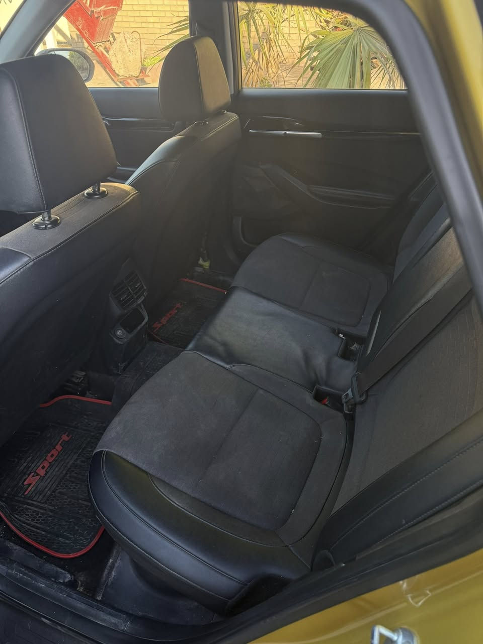 يا الله
*********** ☎️

كيا سلتوس 2023 

تو كار بلاد لونين 🍋

محرك 2000 دوش مفتوحراجع استندر 

رقم بغداد ماشية 85 الف 
كيلو موميل

لد نهاري لايت وبك لايت لد

اشاير بالمرايات شاشة جبيره

كامرا حساس رادار امامي 

كشنات جلد تحكمات ستيرن

3 وضعيات قيادة

نظام منحدرات باقي المواصفات معروفه 

سعر 140  بيها مجال للطيبين 

مكان سيارة بغداد الشعب📍

صور الحادث بالمنشور👇🏼👇🏼
