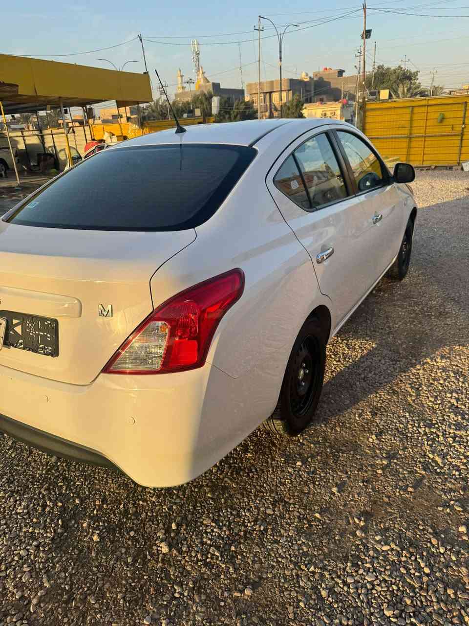 السلام عليكم للبيع نيسان صني عندي بليته زركه
موديل 24 تبديل بنيد صبغ جاملغ امامي السياره كارتون ماشيه 40 الف حره تترقم جميع المحافظات 
مكان سماوه الرميثه 
***********
سعر 97
