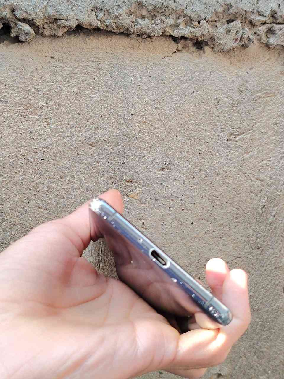 السلام عليكم موبايل للبيع سوني xz2 شغال اي عطل مابي فقط الشاشة مفطرة سعرة 60الف شراي تفضل خاص او تتصل *********** مكاني ديالى بعقوبة مدرسة الامين
