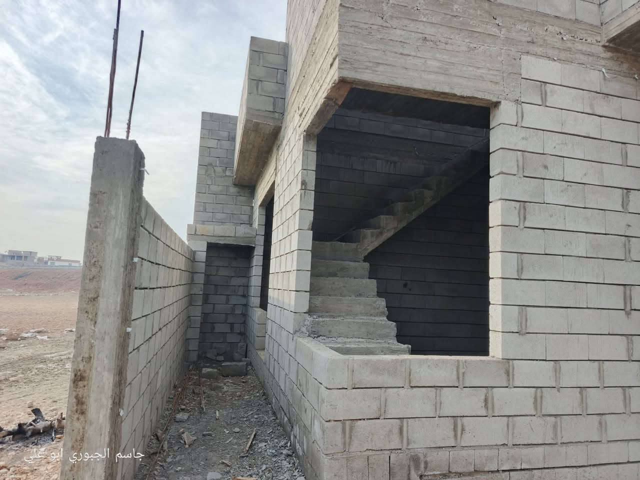 🛑عقار للبيع…هيكل 
📌 مساحة 135متر الواجهة 11 متر  النزال 12✨
🛑 بناء حديث 💥
📄زراعي سند 25 طابو الزهور ✨
/🛑موقع مميز جدا 💥
🌍الموقع /القوصيات حي الزيتون مدخل اسواق ابو علي قرب من مدرسه غصن الزيتون ✅
🛑شارع 8م 💥
للأستفسار✅
أو الاتصال 
☎️ اسيا ***********
وتساب ↗️
☎️زين***********
📌نستقبل عقاراتكم وطلباتكم العقارية📌
