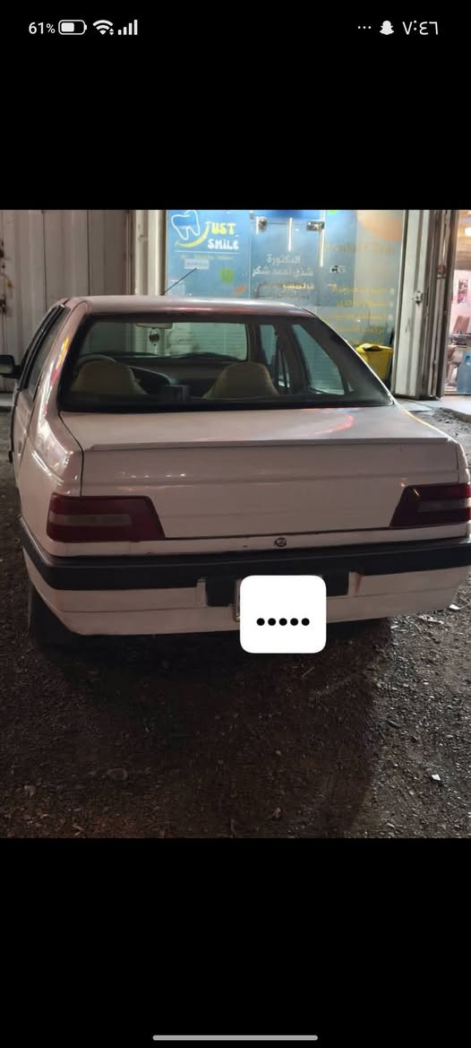 السلام عليكم بيجو لميس مديل 2012
السياره حلوه ونضيفه حداديه 80%
بيه جاملخ خلفي وتكحيل جملغ الامامي
السياره هزه جديده تدفه تبريد شغال
السعر 39 وبيه مجال للطيبين 
ه‍/***********
