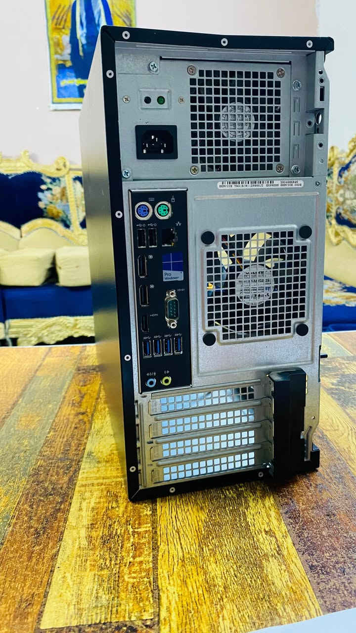 سلام عليكم تجميعه للبيع
كور اي 7 جيل 6 

رامات 8

اس اس دي 256

اج اج دي 500 

ومواصفات كدامكم لحد يكسر بيه لين متوازي عليه 

وشاشة 32 60 فريم hdr فول مواصفات 

السعر 450 هيه وشاشه وبيه مجال 

للتواصل ***********
