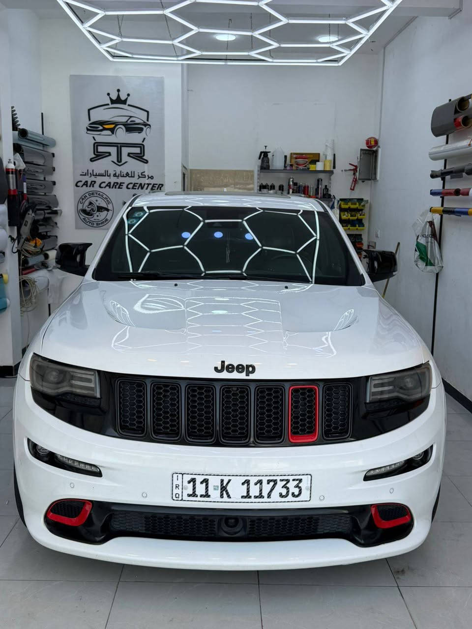 السلام عليكم ورحمه الله وبركاته
جيب SRTالسيارة كفالة عامة كلين تايتل .. من الحادث والصبغ والتبديل.. السيارة SRTاصل..
فول مواصفات بلاد.. محرك وكير وصدر وتبريد وكهربائيات كلهة مكفوله شرط 
ماشية70 mi..
السيارة هزة وسنوية جديده.. محرك..وكير..وصدر أمامي خلفي مكفولات..
مواصفات السياره... زراك لايت شاشه كبيرة  
4بصمات.. بانوراما..شفتات استيرن.. رادار أمامي جانبي..
حساس امامي خلفي..كشنات حضن SRT ..وتدفئة وتبريد امامي.. كشنات خلفية تدفئة.. كشنات ميموري.. قمارة كنتارة اسود.. سماعات هاردن كاردون..فج بمرمبو6SRTبستم..
جنطة كهرباء..ويل SRTاصل20.. تدفئة ستيرن..
شاشه كبيرة.. 5وضعيات القيادة.. السيارة عليهةدبات تفريغ وعليه برمجه سيفتي..
وبعد بيهة مواصفات هواي..
موديل 2016.. السعر 260وبي مجال..
العنوان بغداد ***********
