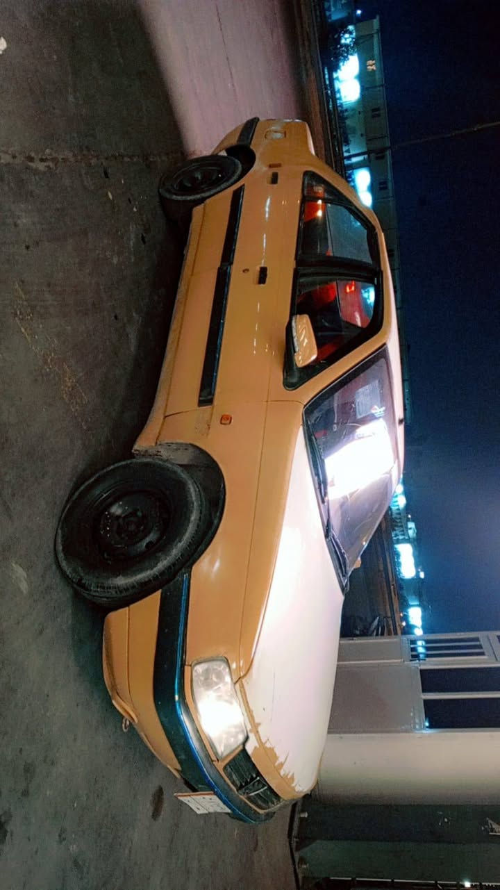 السلام عليكم بيجو للبيع موديل 2013 تتفه تبريد شغال مكينه كير مكفول رقم بغداد شرط المداور سعر 22 ورقه وبيهة مجال الرقم 
0779333215
رقم هاذ بي وتساب ***********
