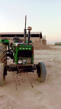 سيارة • موديل 2000 • ناصريه قضاء الاصلاح