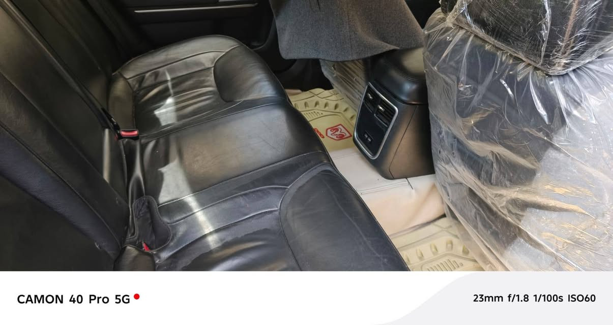 السلام عليكم اوباما 2015اصل رقم ذي قار السياره مواصفات عاديه حادث مالتها بنيد نفسيته  وجاملغ اصبعين فقط الباقي كفاله الجاملغ الى مو اصبعين رجعها عليه السياره سعر 220وبيها مجال اتصل او واتساب ***********
