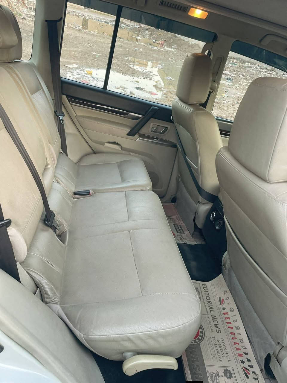 باجيرو  2015 حبتور 
فول مواصفات (فتحة _مري شفط_٣قطع تبريد) 

كفاله عامه من الصبغ والتبديل والبارد

رقمها اربيل 

هزه جديدة

سنوية ل2030
سيارة صدرها جديد وبيها تخم تاير جديد
ماشية 160
السعر188وبيها مجال
العنوان بغداد _ الانتصار _ قرب مرور الحسينية

***********
