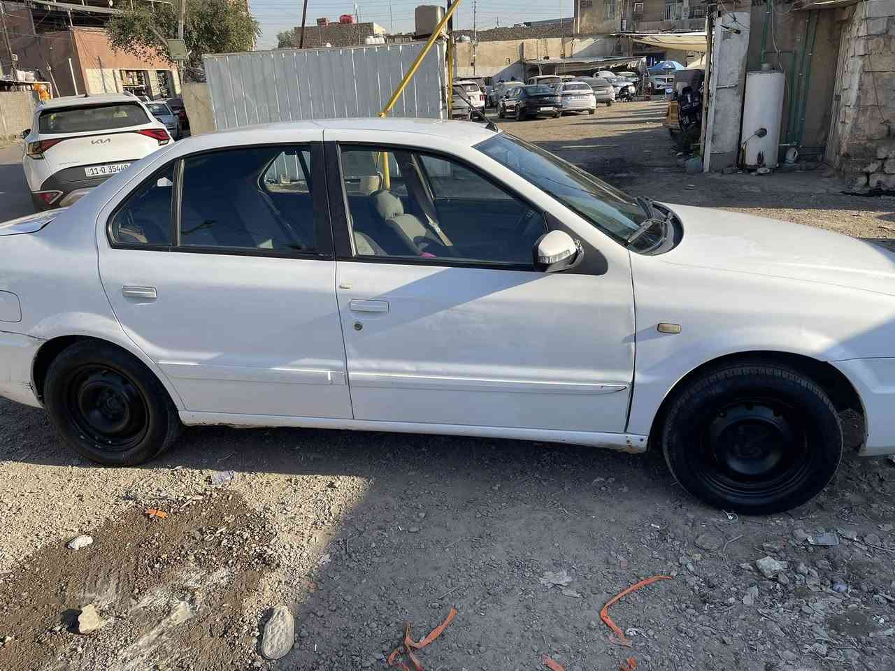 سلام عليكم سمند سون سياره احله من صور سياره هزه و رقم كلشي جاهزه سياره بسمي سعره35 بيه مجال  عنواني كاظميه 
هاتف ***********

