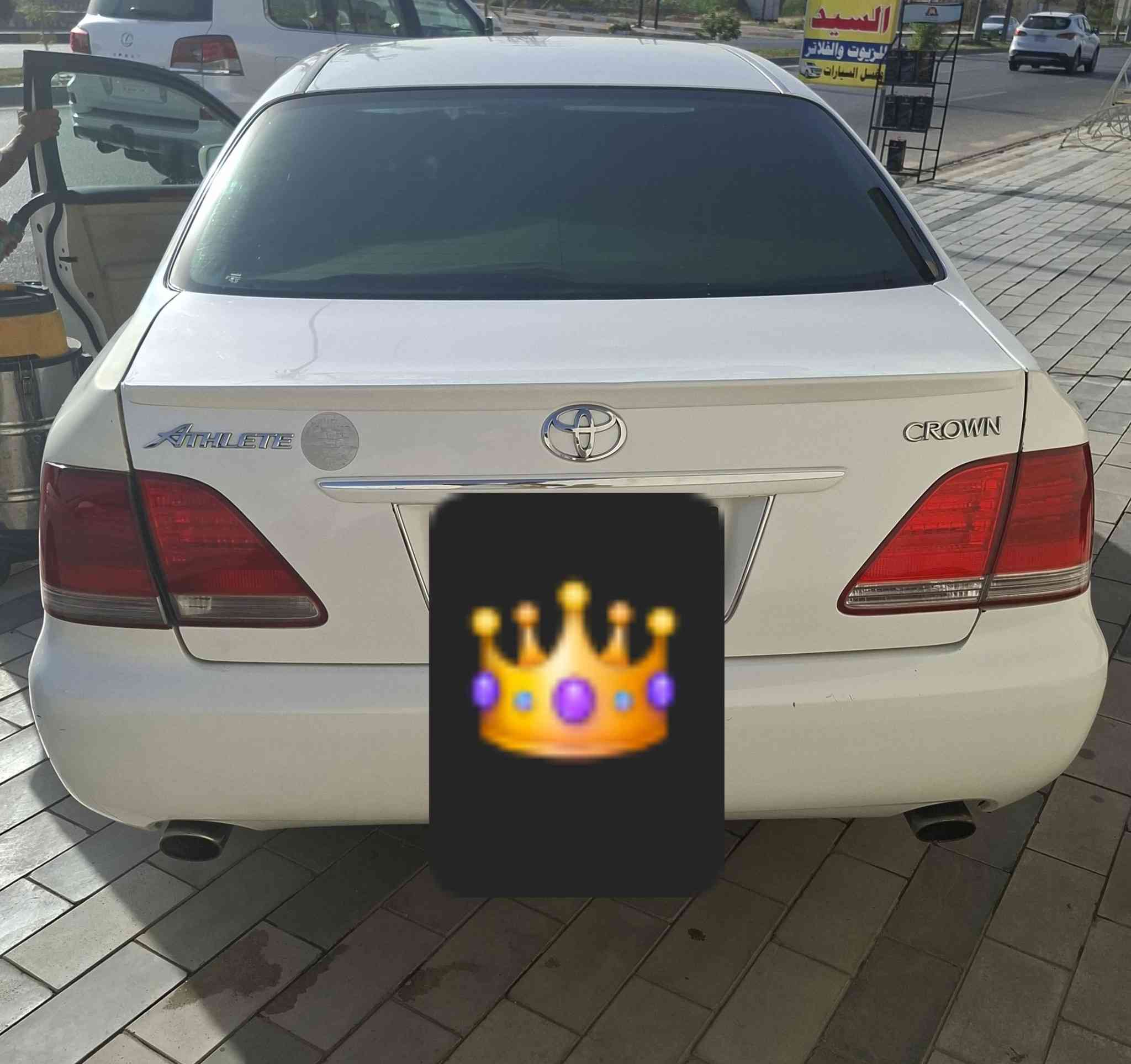 شاهينة موديل 2005 مفحوصة بس مامدفوع كمركها فول موصفات للبيع ‎0789 083 0787 السعر 105 وبيها مجال
