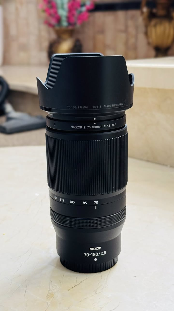 عدسة 70_180 f2.8 فئة z عزله كُلش قوي والعدسة جديدة فقط فتحة كارتون سعره 1350
علماً ان سعر الجديدة 1540 الف
مكاني نجف متوفر توصيل رقمي ***********

