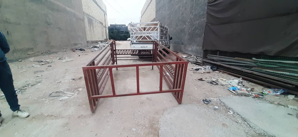 محجر كيه حمل نثية
السعر 200 مكان كربلاء 
***********
