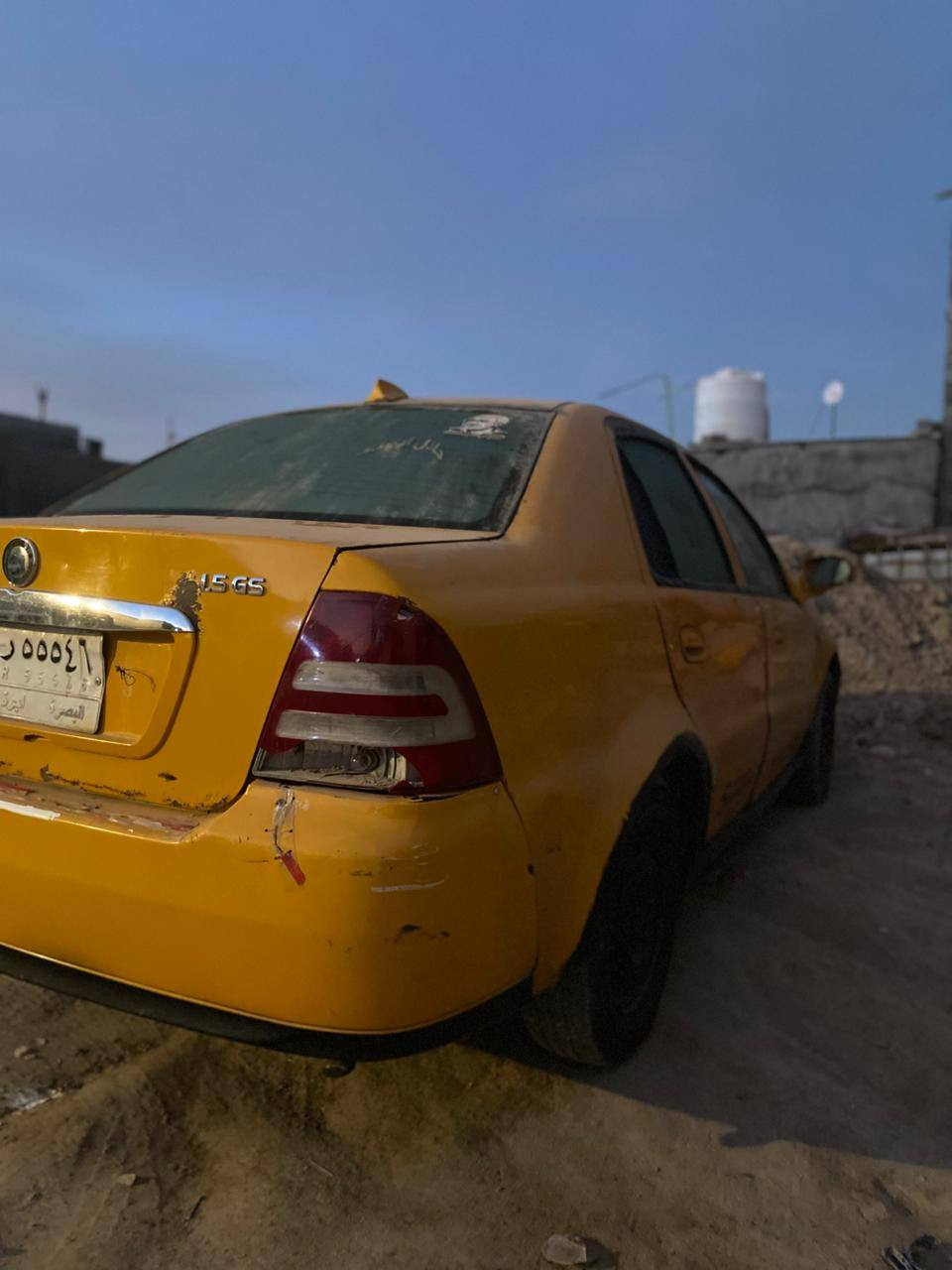 السلام عليكم للبيع سيكي مديل 2014 رقم بصره سياره حلوه نضيفه مكينه مستويه كايمه كير جديد حداديه حديده تخم تاير جديد كهربائت كله شغاله حته تدفئه سعر 10 ورقات بيه مجال شي بسيط مكان بصره ابو الخصيب لوسطي رقم الهاتف ***********
