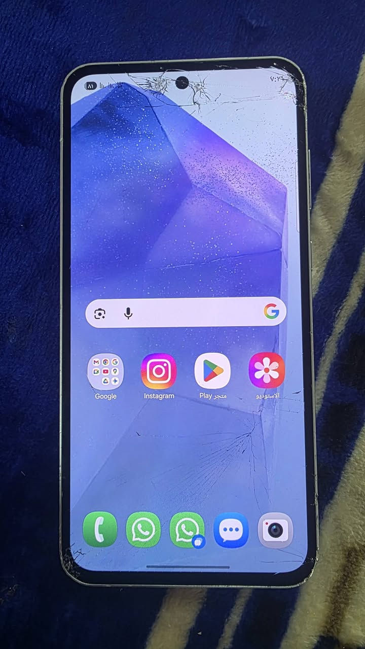 Galaxy A55 -5g
مكسور الكلاس مالته والشاشه سليمه 
للبيع حسب للقناعه


**إذا كنت صاحب هذا الإعلان وتريد حذفه لأي سبب، رجاءا أرسل رسالة إلى الدعم الفني**