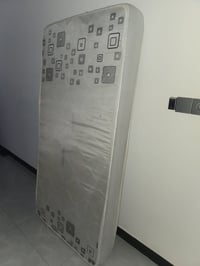 دوشك طبيعي • نظيف جداً • ١٨٠×٩٠×٢٠