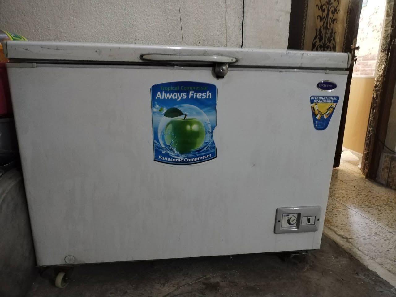 سلام عليكم اغراض بيت نضيفه جدا للبيع لاتصال ***********
