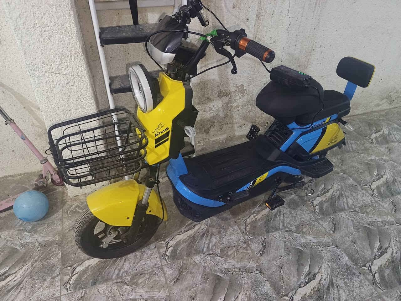 بايسكل شحن جديد 2025 للبيع سعره 300الف مكان المسيب


**إذا كنت صاحب هذا الإعلان وتريد حذفه لأي سبب، رجاءا أرسل رسالة إلى الدعم الفني**