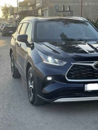 تيوتا هايلاندر موديل 2023 فول مواصفات xle رقم شمالي بأسمي  محرك 4 سلند...