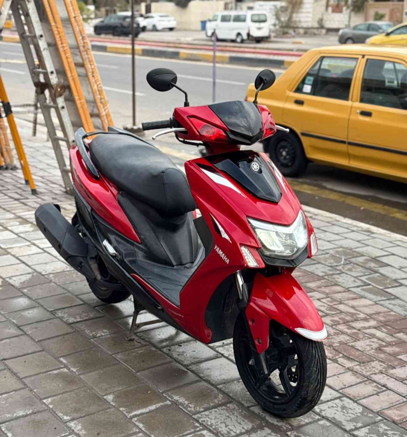 سلام عليكم
Cygnos X 2020 
ماشية 40 الف وارد يابان
الدراجة جديدة وخير من الله مكفولة مكينه وكفر وكلچات 
بيها تزويد اشاير بلاديات وشاشة دجيتل ومثل مموضح بالصور الدراجة نظيفة بيها منفذ يو اس بي مال شاحنة بلادي 
العنوان بغداد البنوك الشراي يتصل *********** ✅
