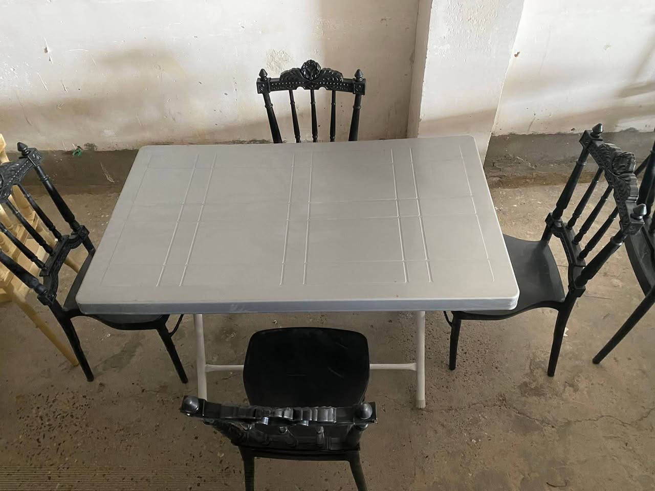 السلام عليكم توفرت ميوزه طعام جميع النوعيات
العنوان سبع البور الالف شارع ٤٠معرض المدينه للاثاث عروض راس السنه🔥 ***********
