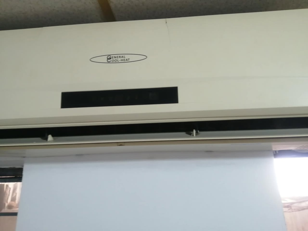 بۆفرۆشتن  مەزبووت ئیش ئەکات سعری250هەزارشوێن قەڵادزێ***********
