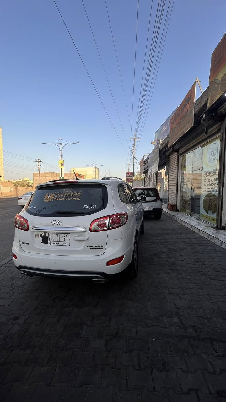 السلام عليكم ..
سنتافي 2012 للبيع خليجي محرك 6 سلندر بيها خيط تبخير بيها تبديل قطعتين وصبغ نص باب الخلفي خلف الراكب 7 راكب سنويه تنتهي 2027 بأسمي حداديه كامله جديده السعر 130 وبي مجال للشراي العنوان البصره ابو الخصيب الرقم للأتصال ***********
