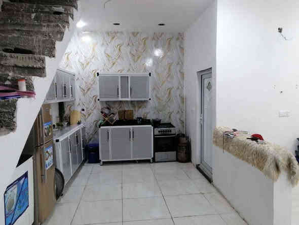 المساحه 100 مربع ركن طابو زراعي 
العنوان شارع المعمل مقابيل اسواق حسين الرماحي قبل جامع الخزاعل 
غرفه 1
حمام 1
مطبخ
صاله 
استقبال مأسس غير مبني 
اساس حجر وسقف صب 
بناء بلوك 
السعر 28 وبي مجال للشراي 
للأستفسار 
*********** النجف
