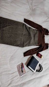 تنورة • ٣٨/٤٠ • مطلوب