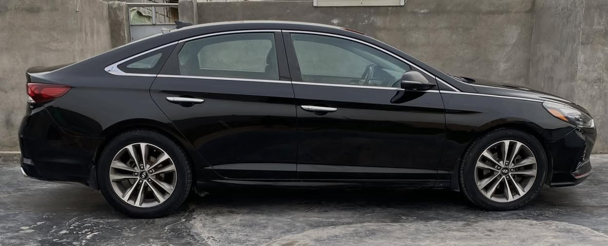 السلام عليكم للبيع فقط وبسعر معقول 123 ومجال قليل
________________________________________________
سوناتا 18 بغداد الانكليزي  باسمي هزه سنويه رقم جدد

وارد كندي .. تبديل باب السايق وهلال خلفي يعني قطعه ونص فقط 

كير صدر محرك كله مكفول بدون نقص كشرها نضيف جدا

عنوان بغداد المشاهده هاتف ***********
