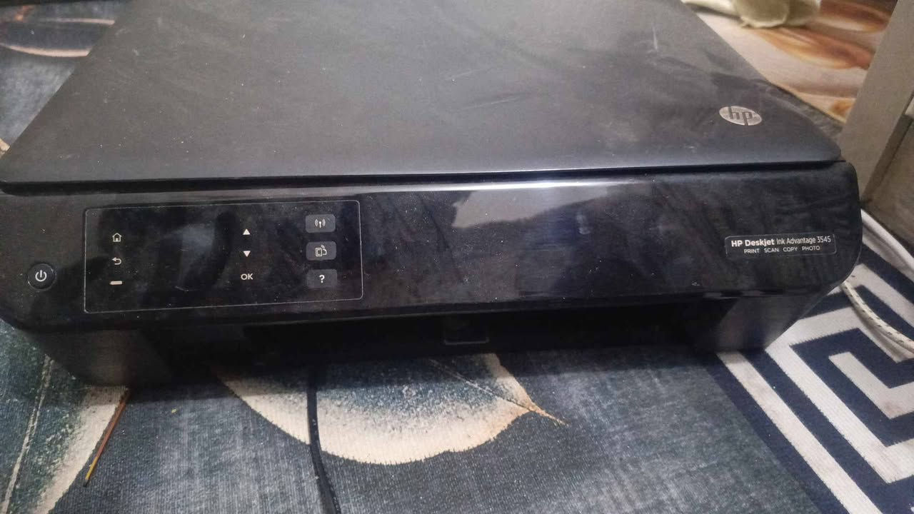 سلام عليكم طابعة للبيع نقص كاترج طابعه مرتبه كلش سعر 75وبيهه مجال بسيط للتواصل ***********
