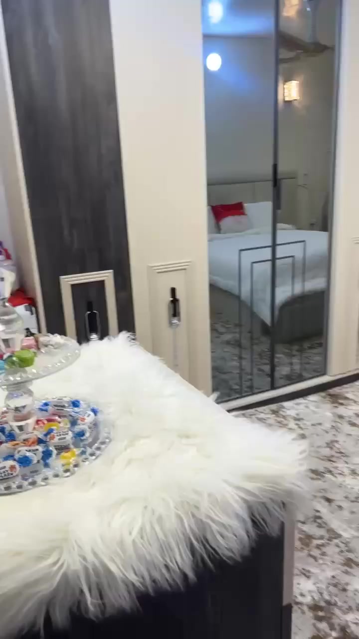 للبيع
كنتور
 وجربايه ام المخزن 
وجرارات جربايه ثنين
وشازلون مخزن
وطابوريه
ميز تواليت
وميز مجرات 4مجرات 
ومراية طويله


**إذا كنت صاحب هذا الإعلان وتريد حذفه لأي سبب، رجاءا أرسل رسالة إلى الدعم الفني**