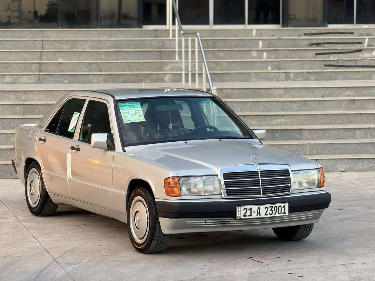 للبيع مارسدس 190طيارين موديل 1993كير محرك محور ياباني ونجي تبريد شغال رقم سليمانيه سنويه لحد 2029بسمنا سياره صبغ عام للجمالي بدون خياس قواعد دبلات سليمه بي طخه خفيفة من كدام سعر 58بي مجال
***********مكان سياره كركوك
