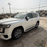 لاندكروز VX لمتدد موديل 23 مكينة 4000 تنفس طبيعي ماشية22 لوحة بغداد مو...