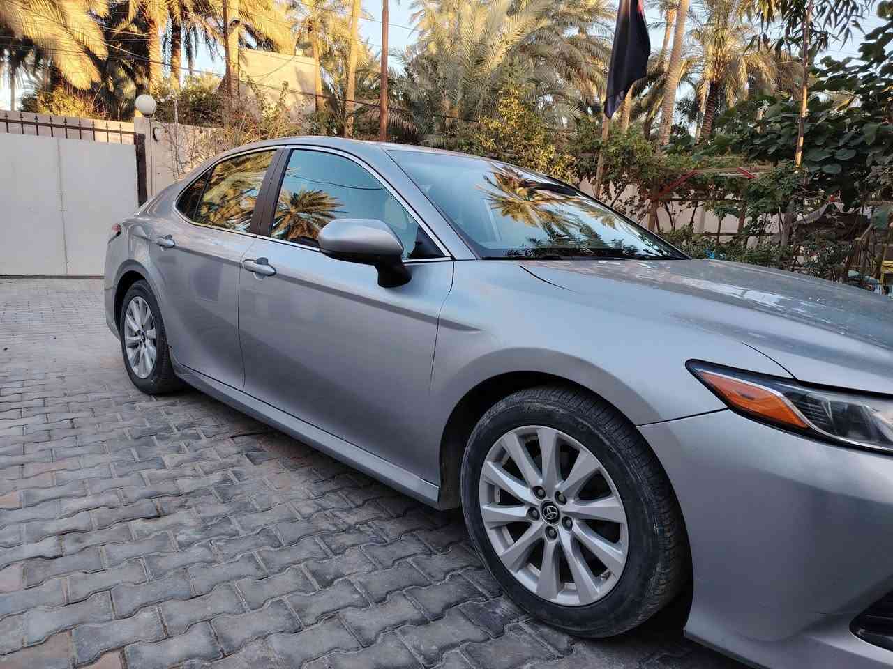 بيع او مراوس حسب الاتفاق 
كامري 2019 بنزين وارد امريكي 4 سلندر رقم بغداد باسمي حادثها غرق تعمل وتسير 
السعر 175$ مكاني كربلاء 
هاتف *********** / ***********
هذا رقم الشاصي 4T1B11HK9KU855448
وهذا رابط الحادث بامريكا 
https://en.bidfax.info/toyota/camry/6414020-toyota-camry-le-se-xle-l-2019-silver-25l-vin-4t1b11hk9ku855448.html
