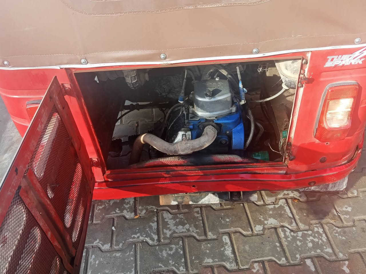 *********** /2018 / سعر 4250 تكتك بيها ضربات ومعمره سكن بغداد الشعب رقم بغداد دولي
