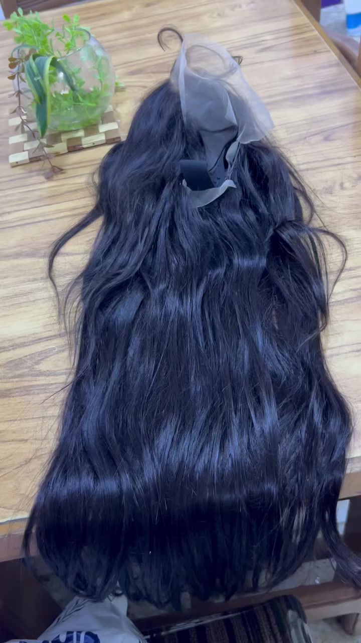 باروكة متر طبيعي 100‎%‎ 
فول مواصفات فول شبكة تنفرك كل الاتجاهات سعرها 130 الف فقطططط تخفيضات العييد وبالعافية على التاخذها


**إذا كنت صاحب هذا الإعلان وتريد حذفه لأي سبب، رجاءا أرسل رسالة إلى الدعم الفني**