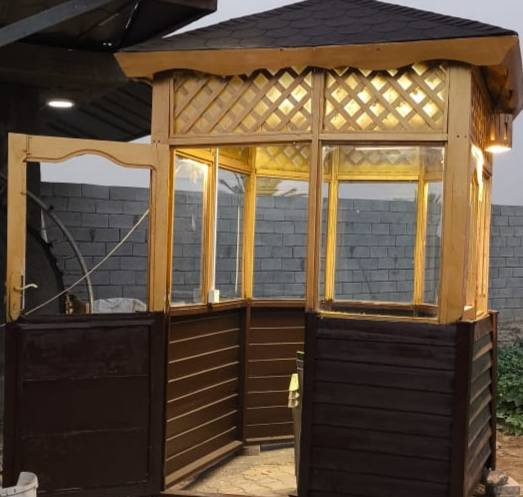 سلام عليكم شباب هذه ال كشك للبيع اني مجرد مكلف بل نشر اتصلو عل رقم ***********
