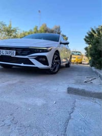 هيونداي النترا  موديل 2024 خليجي   كفاله عامة المحرك  وكير ومن اي صبغ ...