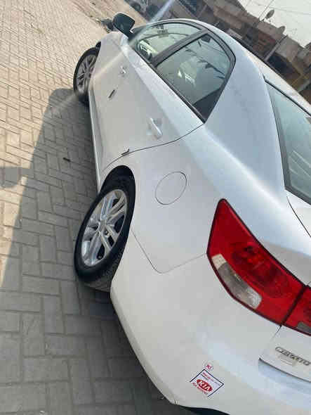 كيا سيراتو موديل 2011 سياره مكفوله كفاله عامه ماشيه 120 سياره جديده بمعنى الكلمه فول مواصفات خليجي بسمي احولك مباشر هزه رقم سنويه كله جديد سياره مضمومه 8 سنوات بترابها والصور داخل المنشور مكاني بغداد الدوره السعر 128 مجال قليل
***********
