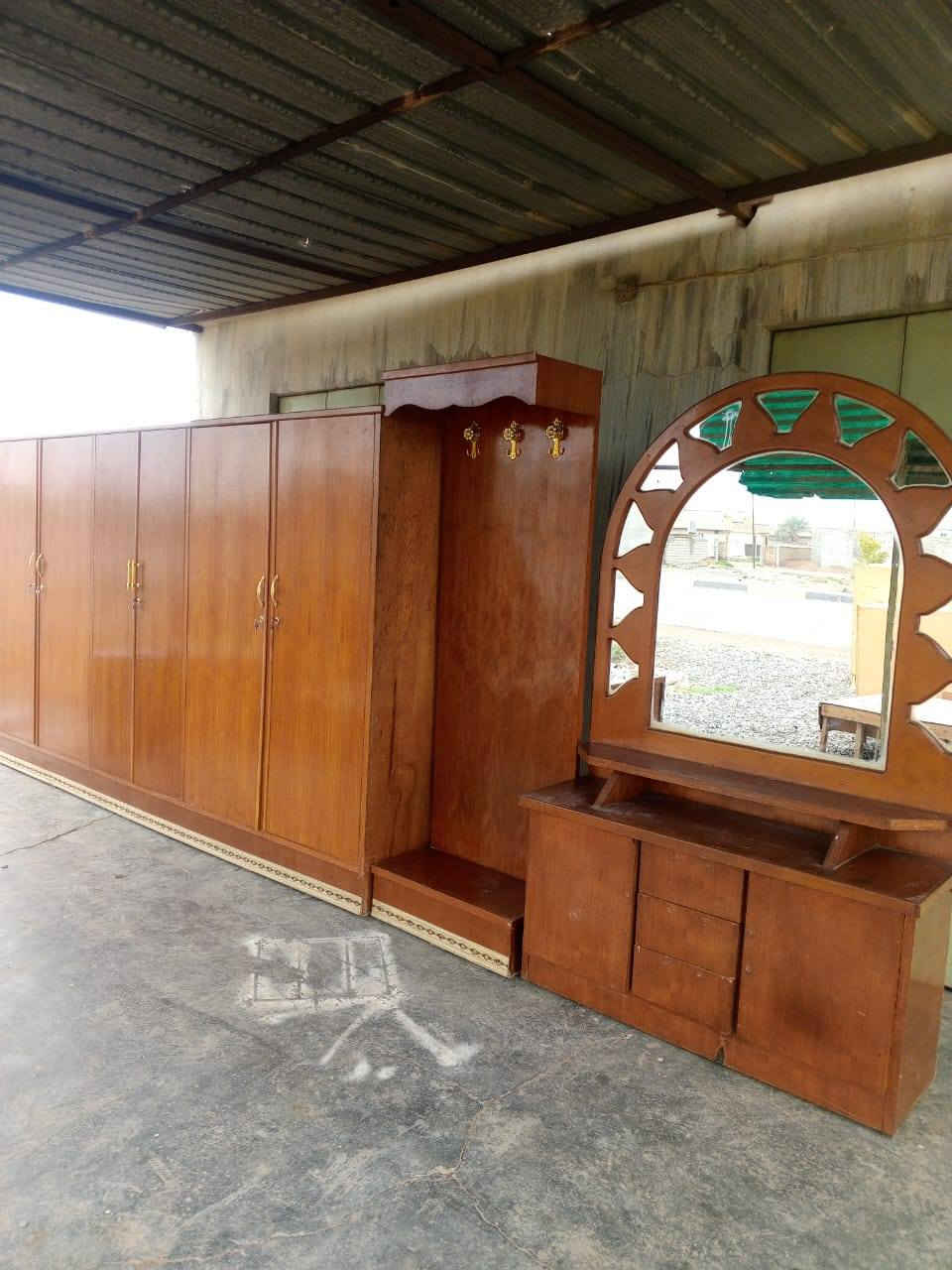 اسلام عليكم غرفه نوم للبيع مستخدمه شي قليل سعره 600وبيه مجال الاستفسار اتصال عرقم***********
