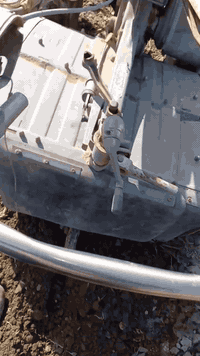 السلام عليكم  من رخصة الادمن مكينه ينمر ياباني ٩حصان للبيع المكان بغداد ابو غريب للإستفسار على هذا الرقم***********  كفاله  كير ومكينه  السعر مليون
