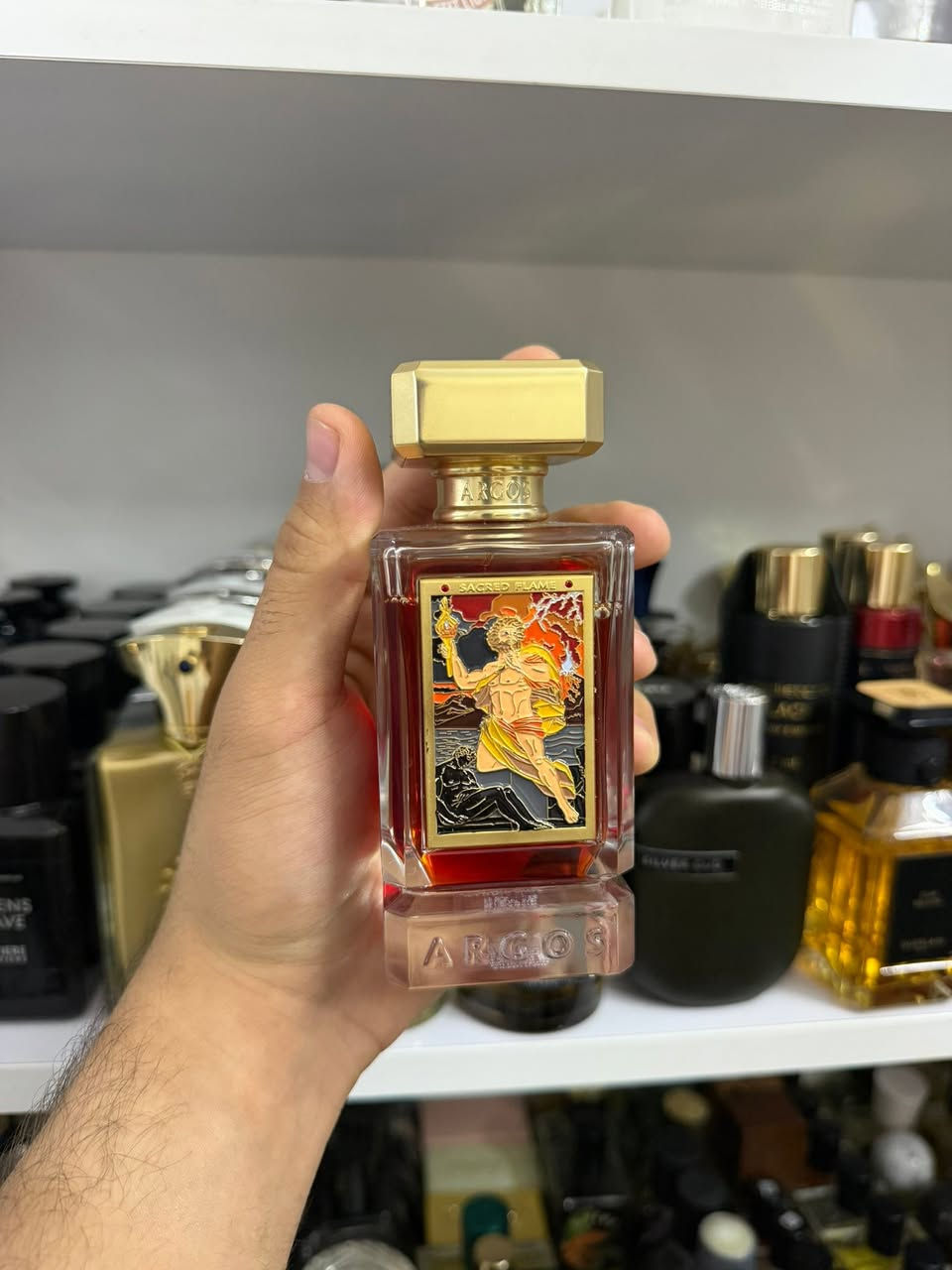 السلام عليكم
عطور اصليه للبيع والتفاصيل اسفل الصور


**إذا كنت صاحب هذا الإعلان وتريد حذفه لأي سبب، رجاءا أرسل رسالة إلى الدعم الفني**