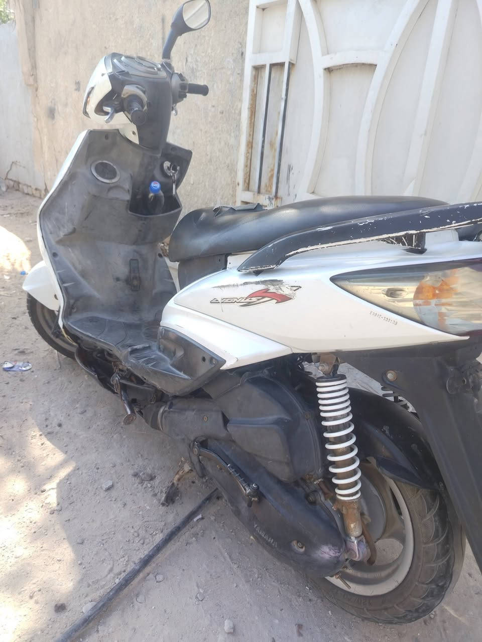 السلام عليكم سكنس فحل نوزل 140 دراجه مكينه بجيس خرسه سلف هندر بكل وقت يرادله ترتيبات بسيطه السعر 550 للاستفسار *********** بغداد حي العامل
