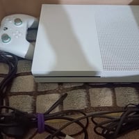 اكس بوكس وان اس 1 تيرا نضافه 100/100 ويا جوستك كيم سير للبيع سعره 180 ...