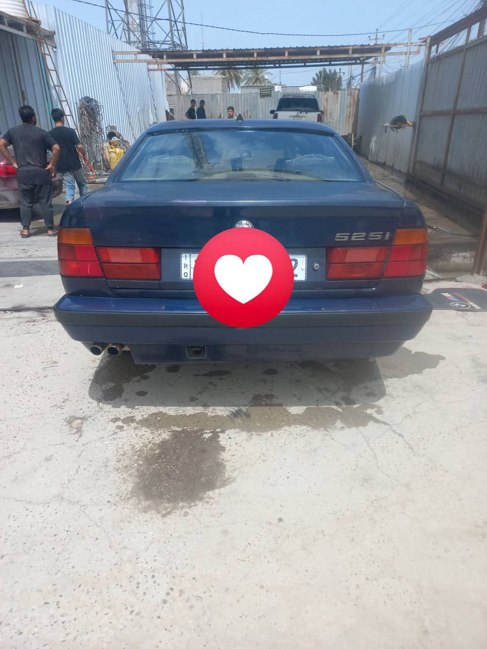 سلام عليكم بي ام ٥٢٥ موديل ٩٢ جاهزه كير مكينه مفتوح تبريد ثلج كهربايات كلها شغاله الاستفسار ع هذا رقم 
*********** 
مامتواجد ع فيس
