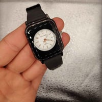 ساعة • للبيع