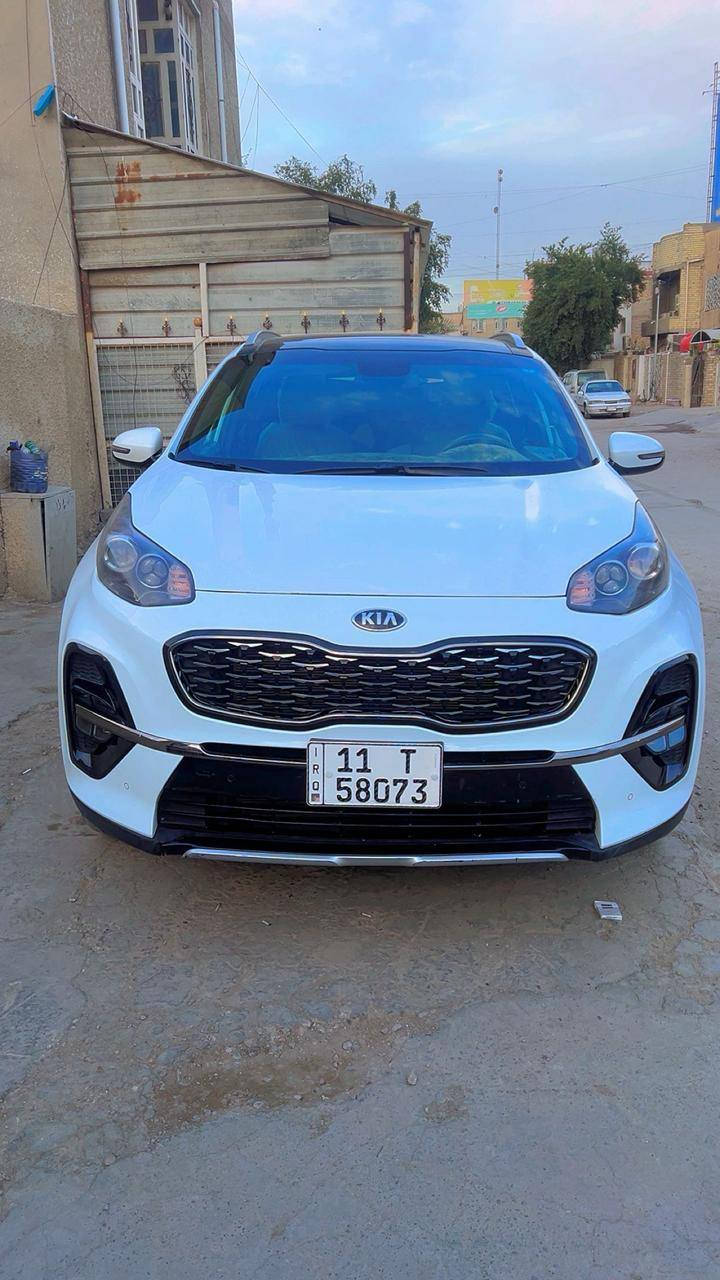 تحيه طيبه السلام عليكم
كيا سبورتج خليجي(جيتي لاين)  
 موديل2019
ماشية 102  km الف
 فول 1/1 

موصفاتها : 
مكينة 2000 
بصمةتشغيل
وبصمة ابواب 
وبصمة صندوك
بانوراما
ترحيب عند الاقتراب
شاحن واير لس
مري شفط 
جنطه كهرباء 
لد نهاري  + بك لايت LED 
لايت ضباب
ويل كب 19
كشنات جلد + كهرباء السائق والصدر
مود درايف DRIVEMODE 3انضمه
ستيرن رياضي  حرف Dمختوم بجيتي
تحكم ستيرن فول مع تحكم بلوتوث
قطعتين تبريد امامي خلفي 
سايد بريك بصمة 
زراگه لايت
لايت اوتو
اريل نفكيشن
حساس امامي
حساس خلفي
نضام منحدرات
5 ويل مال جيتي
شفتات ستيرن
شاشة اعطال
بيها بارد ع كد شبر حافة البنيد 
رقم بغداد باسمي تحويل مباشرة 
السعر 207$ 
العنوان بغداد 
رقم الهاتف ***********
