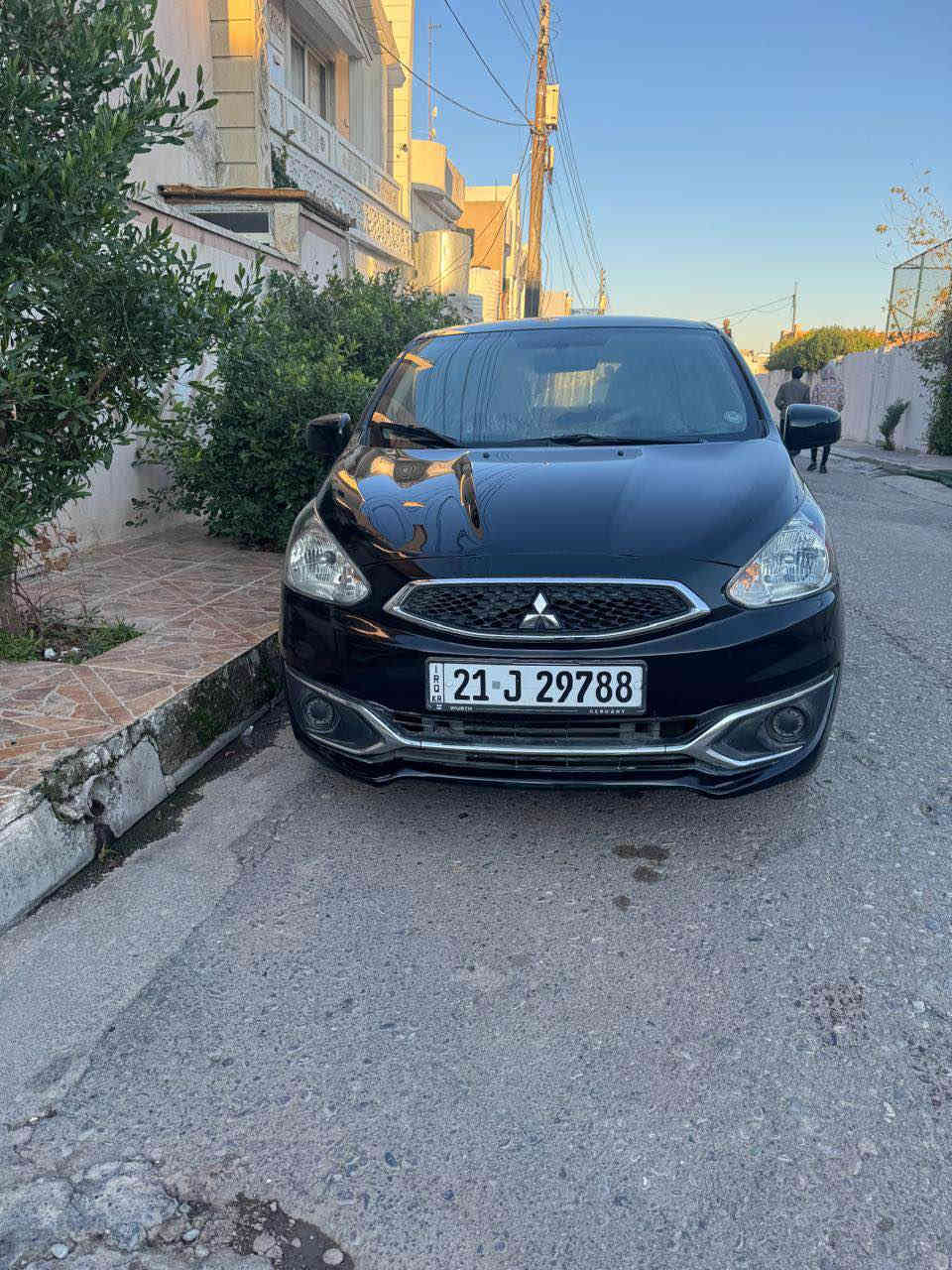 میراج ٢٠١٧ امریکی بێ سبوغ نەرمە تەزرەکی وردی بەس لە سەقفی هەیە شانەکان و سندوق و بۆنیت نیتی رەقەم و سەنەوی نوێیە بەناوی خۆمە رەقەم سلێمانیە لە هەولێرە نرخی ٨٣ مەجالەکی کەم *********** أربيل, العراق
